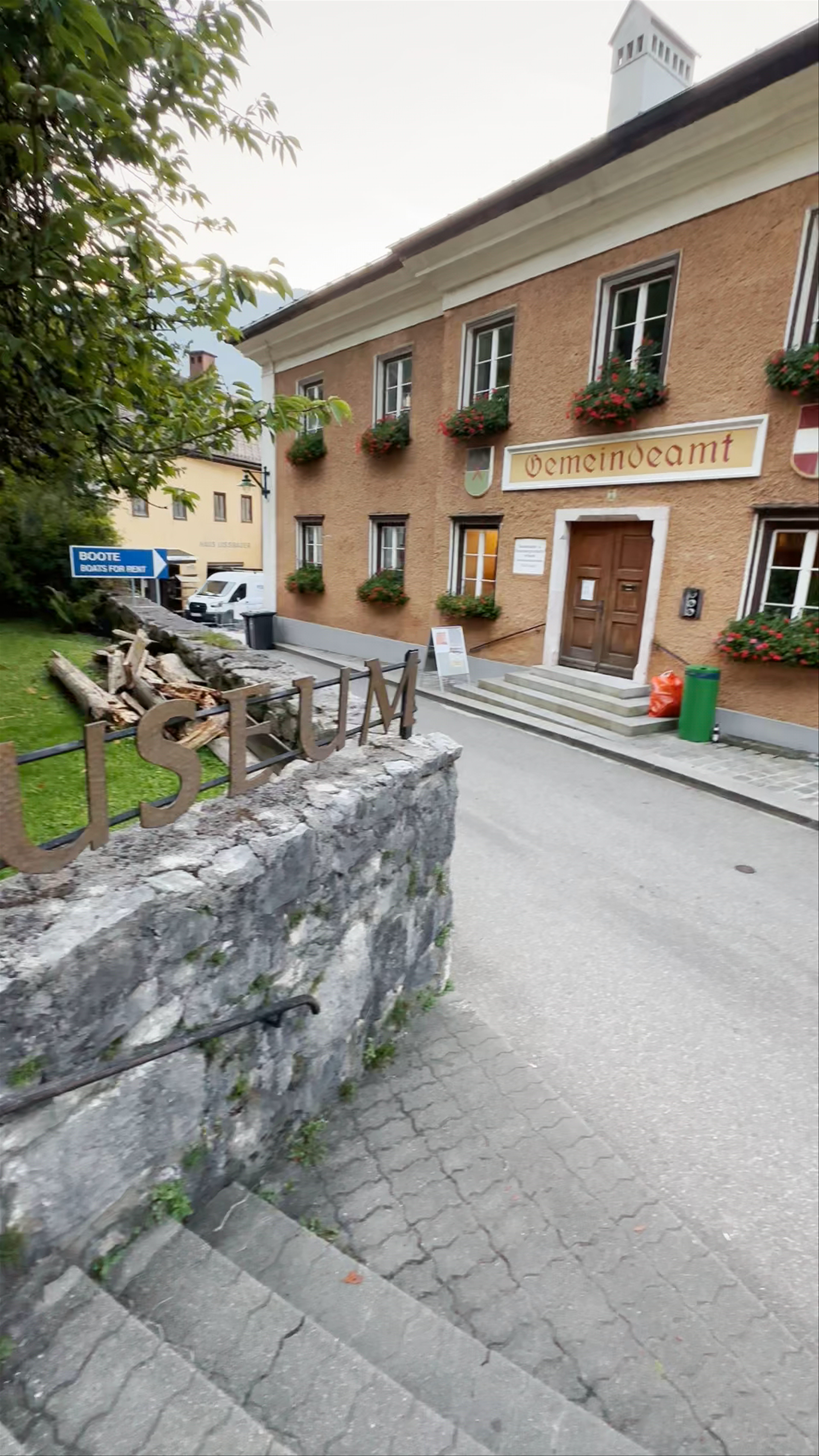 Welterbemuseum Hallstatt: Discover Historic Charm in Austria