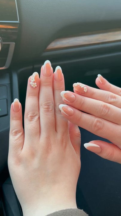 Sparkle Nails Spa - OBSESSED - Nail Salons Near Me - Clackamas, Oregon