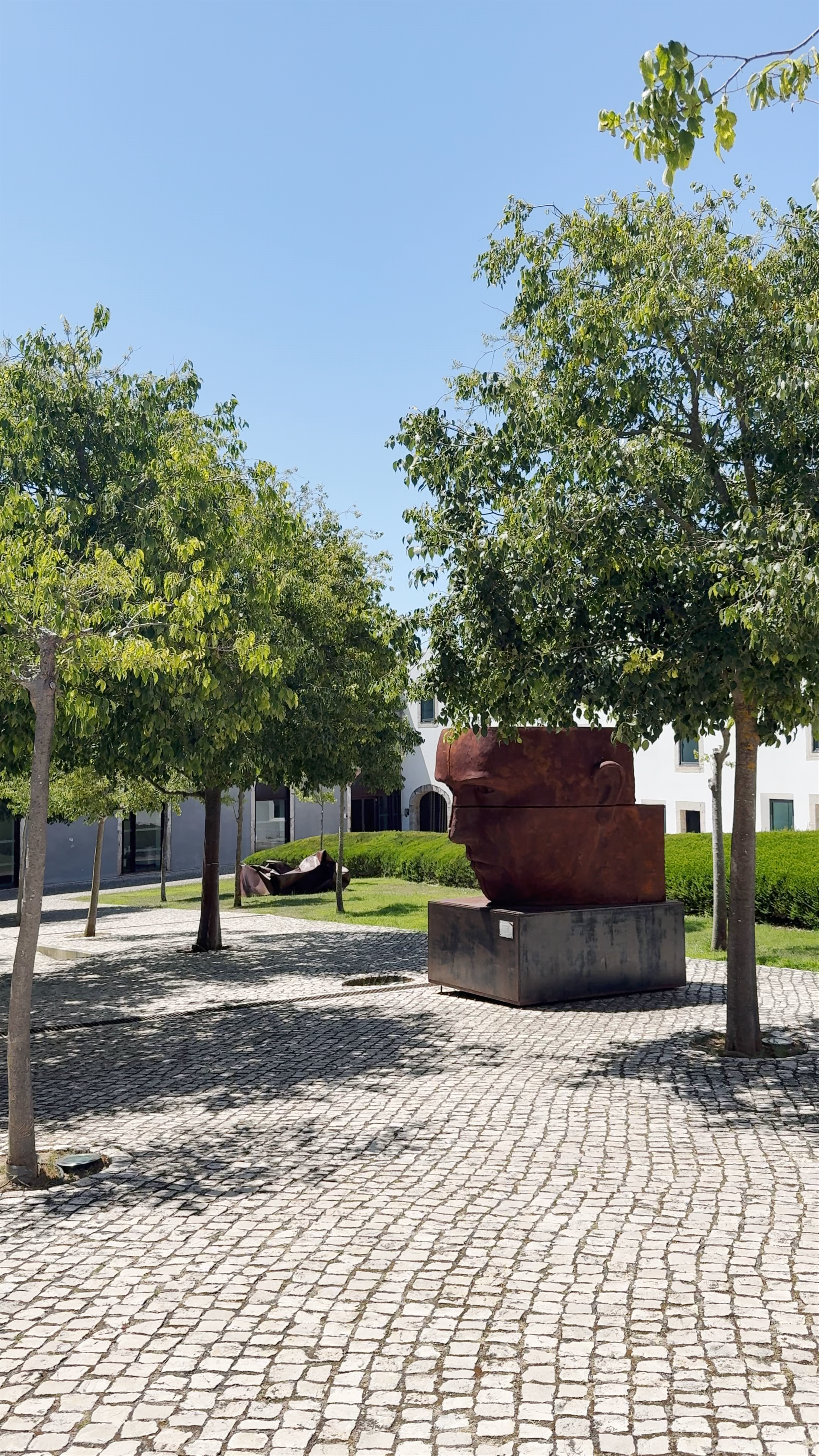 Exploring Citadel Art District at Fortress Nossa Senhora da Luz de Cascais