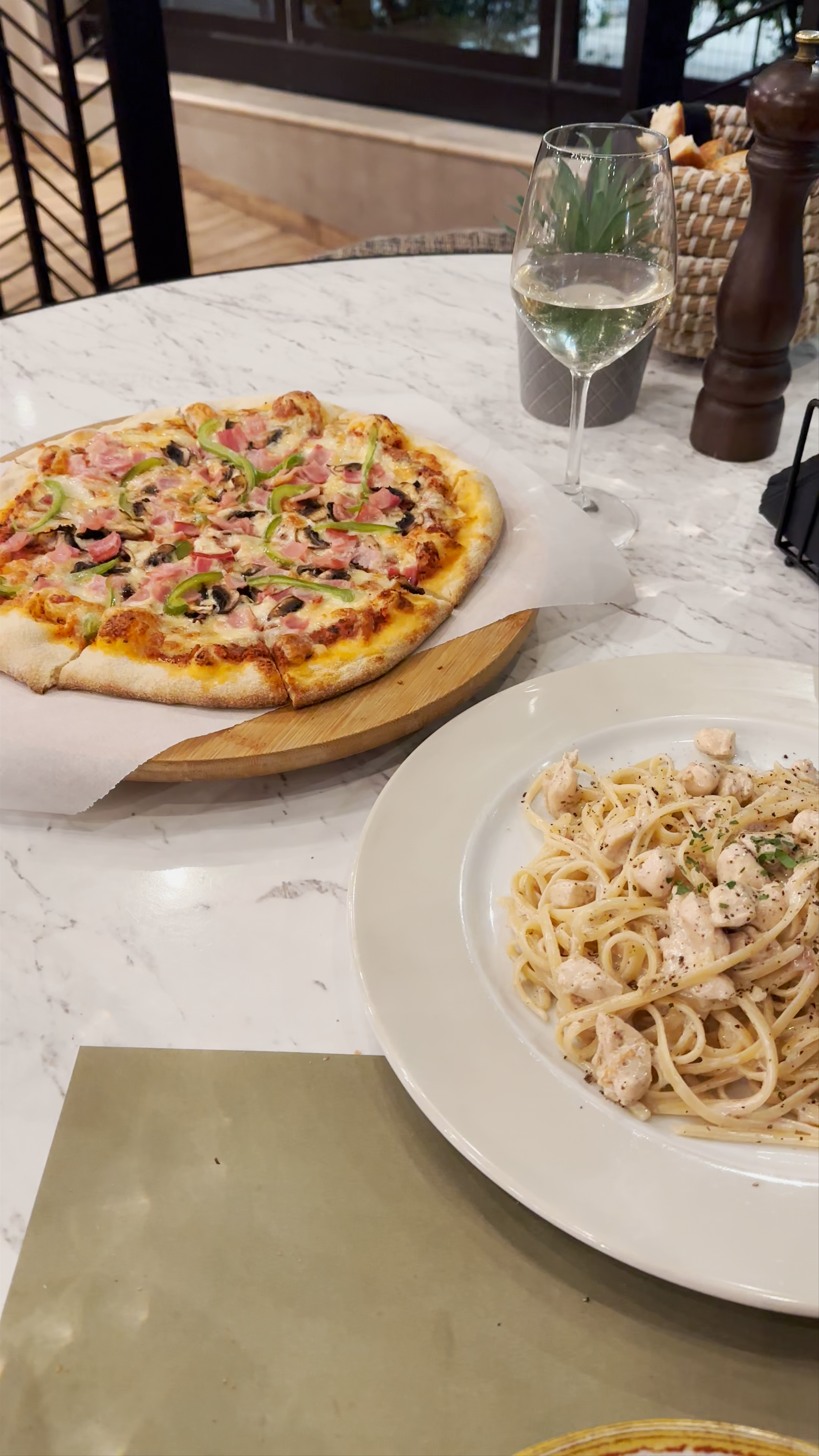 Cozy Italian Dining at Osteria 58 in Argyroupoli, Greece