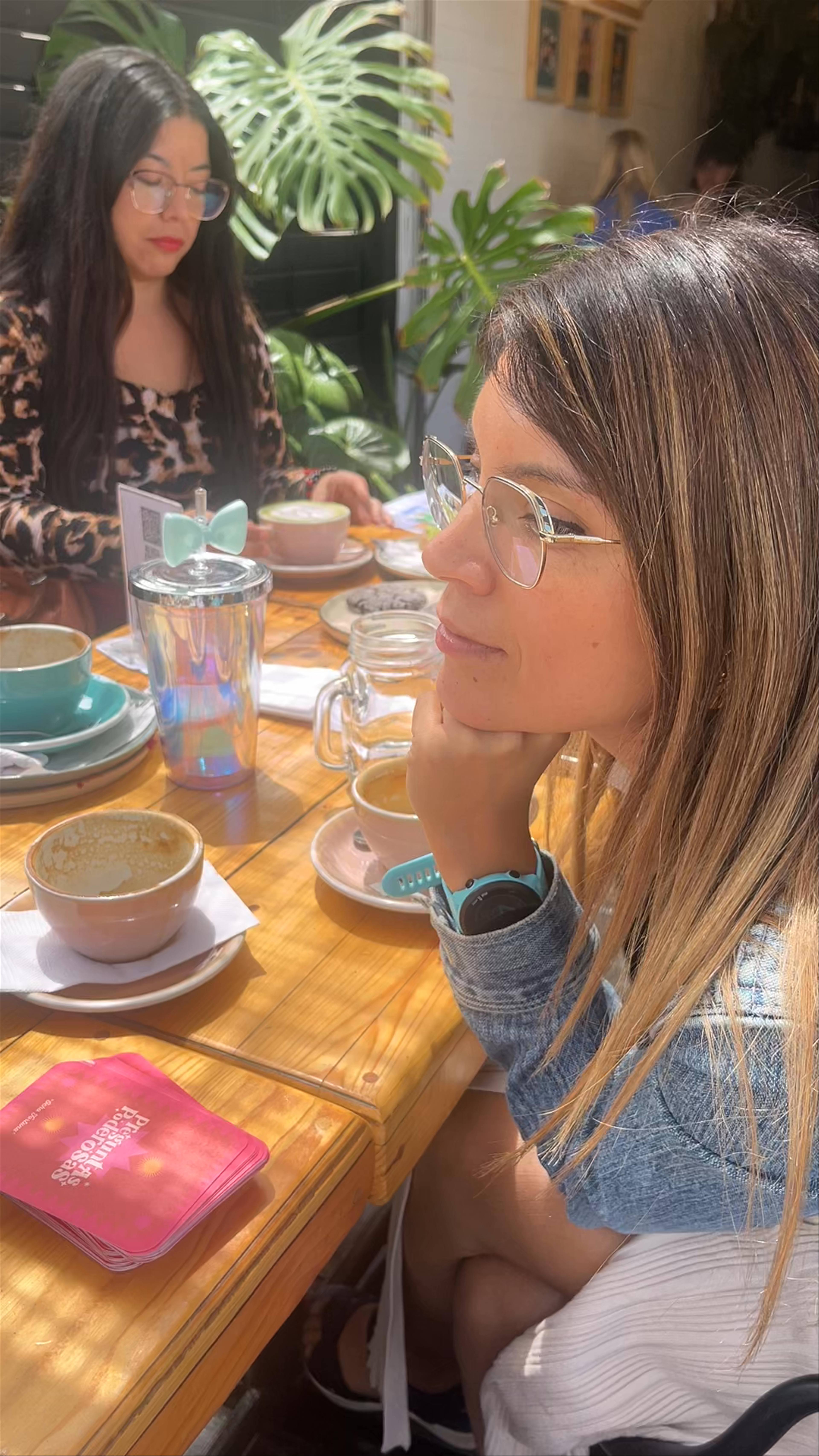Sunny Social Moments at Café Botánico in La Serena