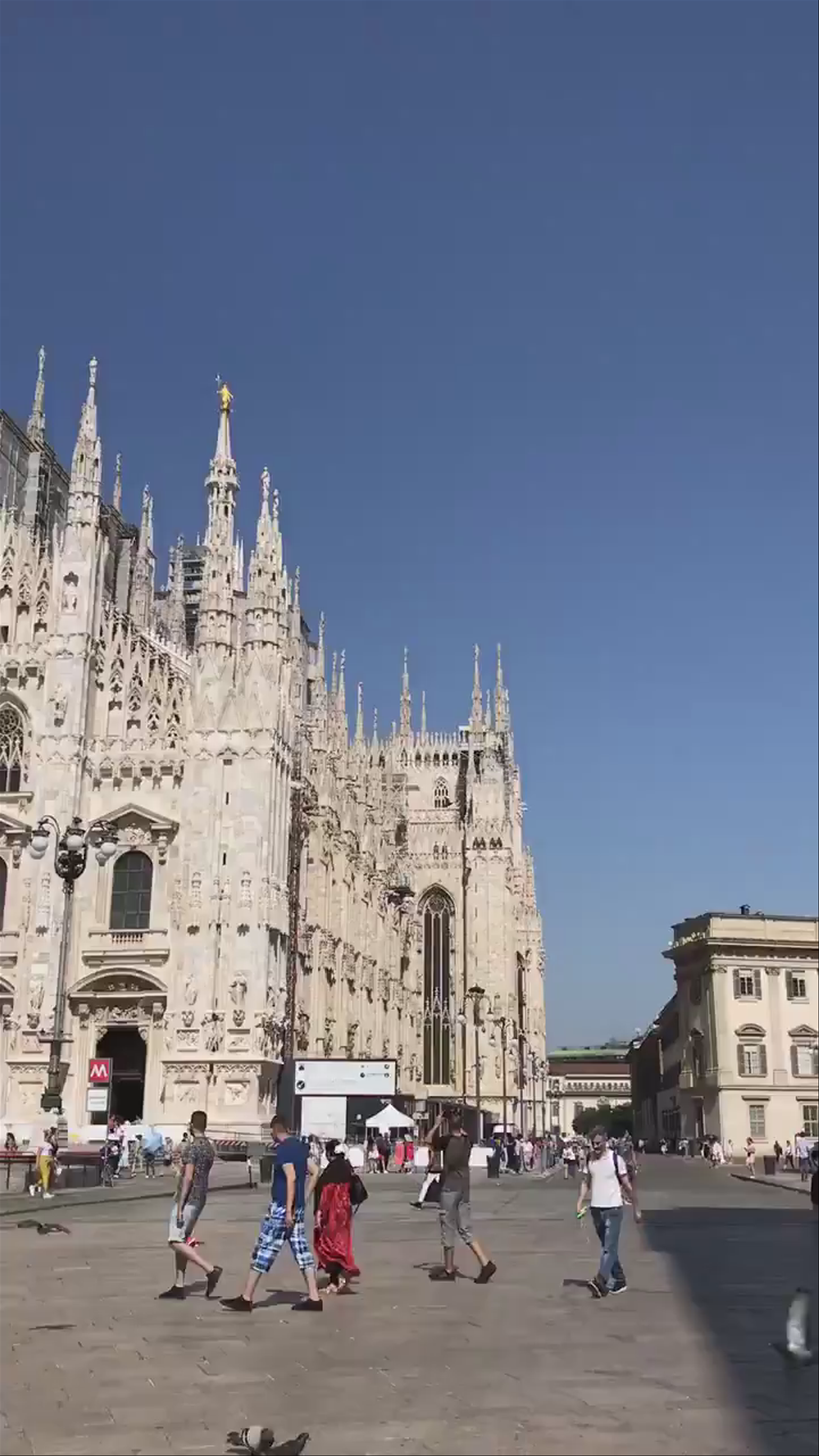 Duomo di Milano: Majestic Gothic Cathedral in Milan