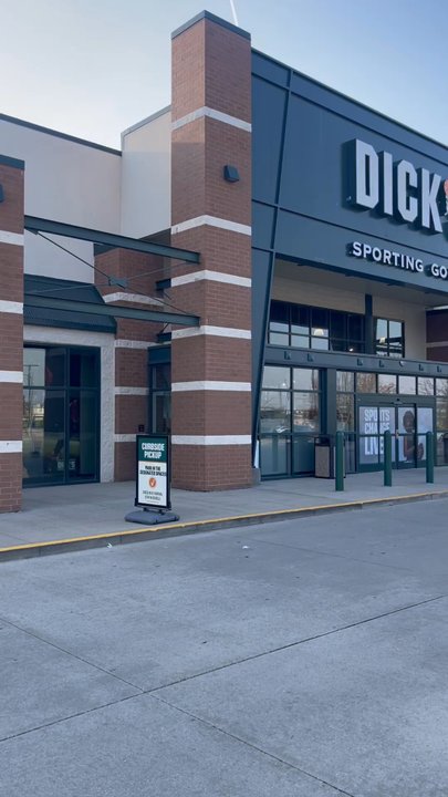 DICK'S Sporting Goods - Outdoor Gear Near Me - West Des Moines, Iowa