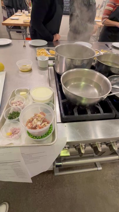 Sur La Table - Kitchen Supplies Near Me - White Plains, New York