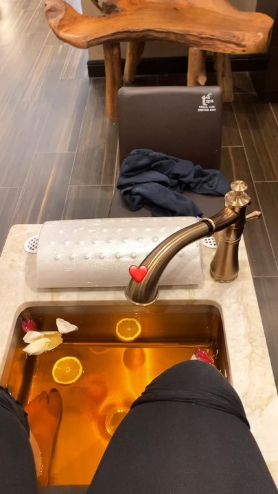 Citris Nails Spa - Super nice I definitely recommend - Nail Salons Near Me - Pearland, Texas