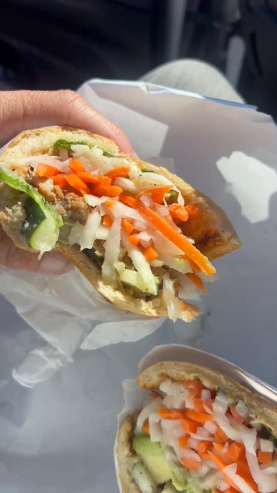Tay Tah Cafe - Nothing but carrots & relish....  Where's the chicken????? 1 piece of avocado... - Ice Cream & Frozen Yogurt Near Me - Albany, California