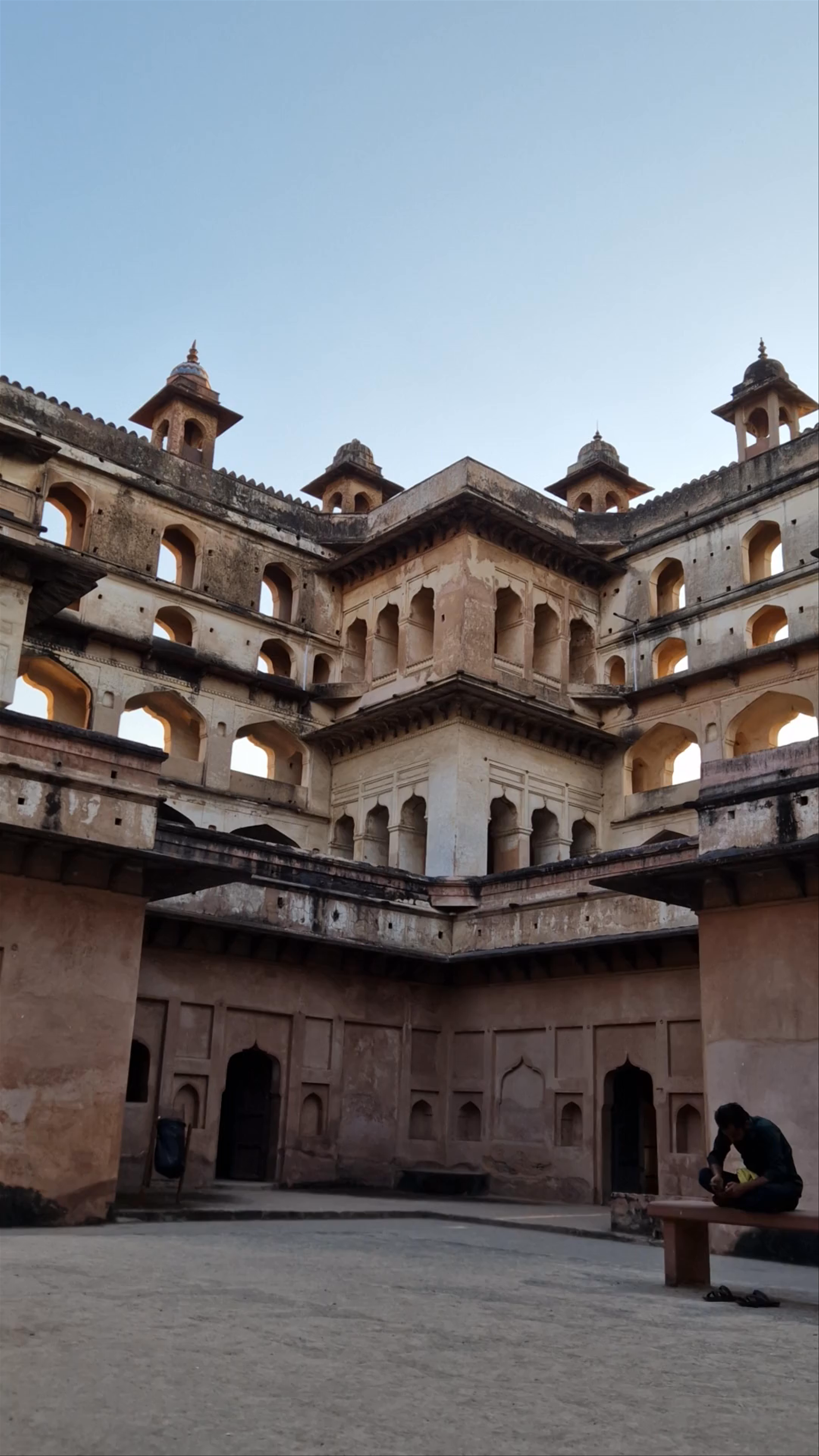 Orchha Fort