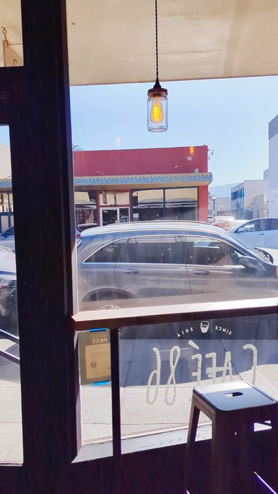 Cafe 86 - Inside - Cafes Near Me - Mountain View, California