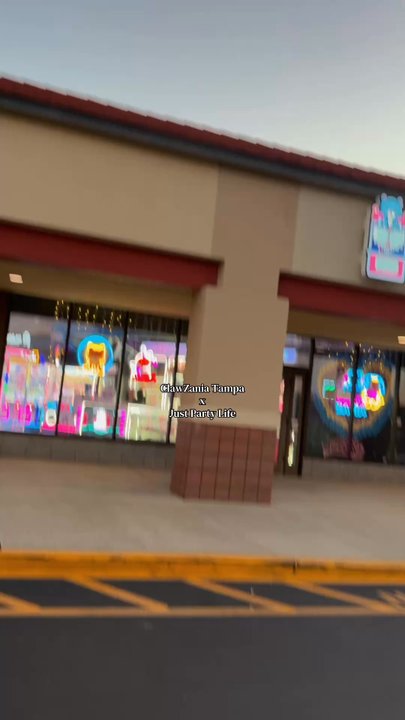 Claw Zania - Recap of outing - Arcades Near Me - TEMPLE TERR, Florida