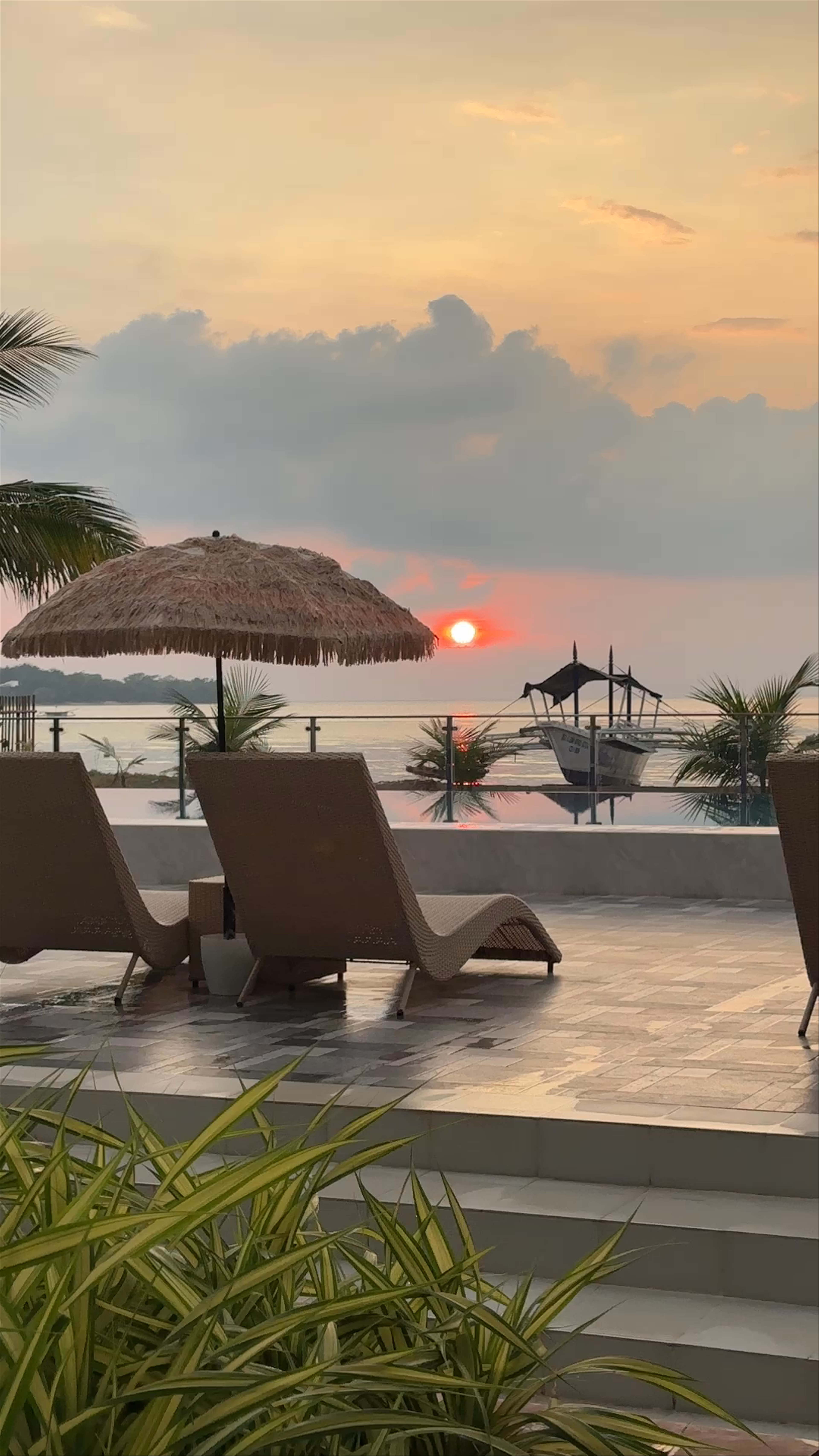 Istana Baylon Beach Resort