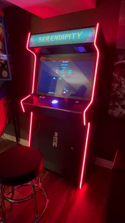 Creative Arcades - Our fabulous machine!  Be sure to listen with the sound up! - Arcades Near Me - Lake Forest, California