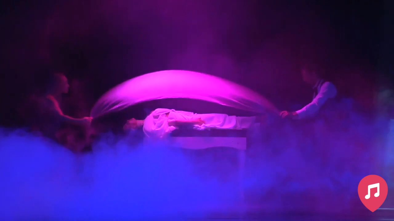 The Rome Magician - Levitation - video 3