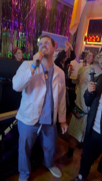 MaGillycuddy's - Karaoke and Magilly grenades - Irish Near Me - Anoka, Minnesota