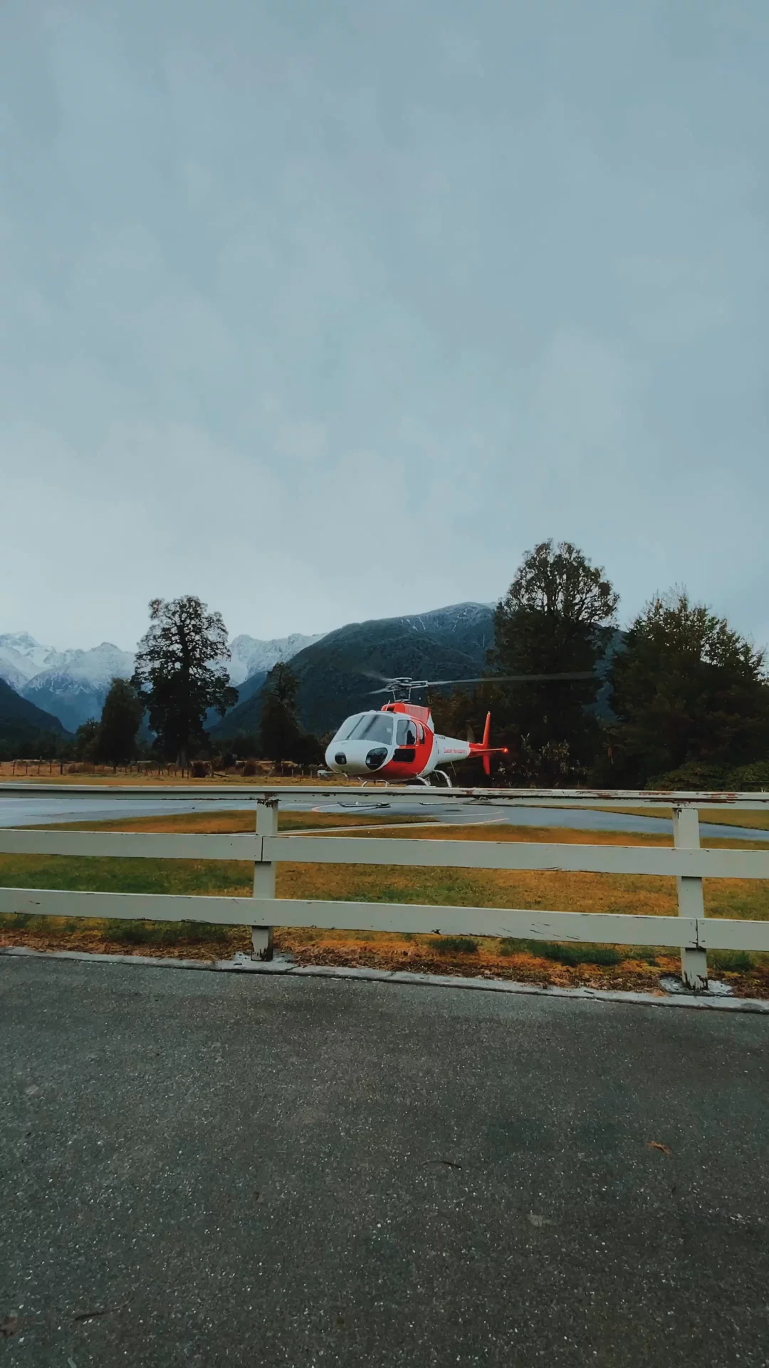 Helicopter flight over the Bay of Islands towards Mataka Station
