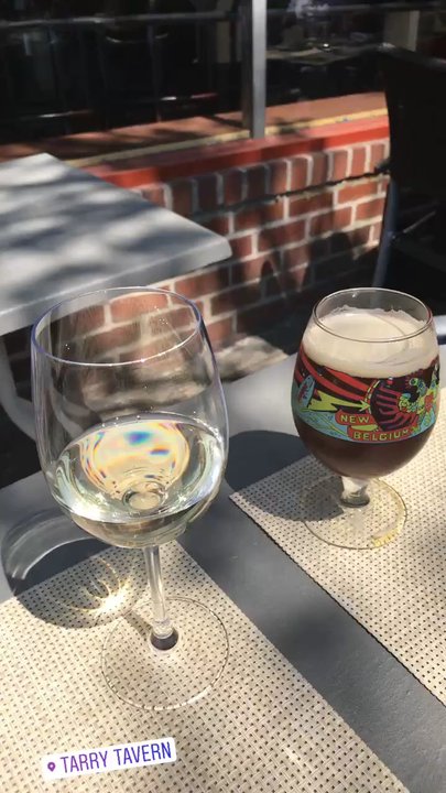 Tarry Tavern - Wine and Pumpkin ale - New American Near Me - Tarrytown, New York