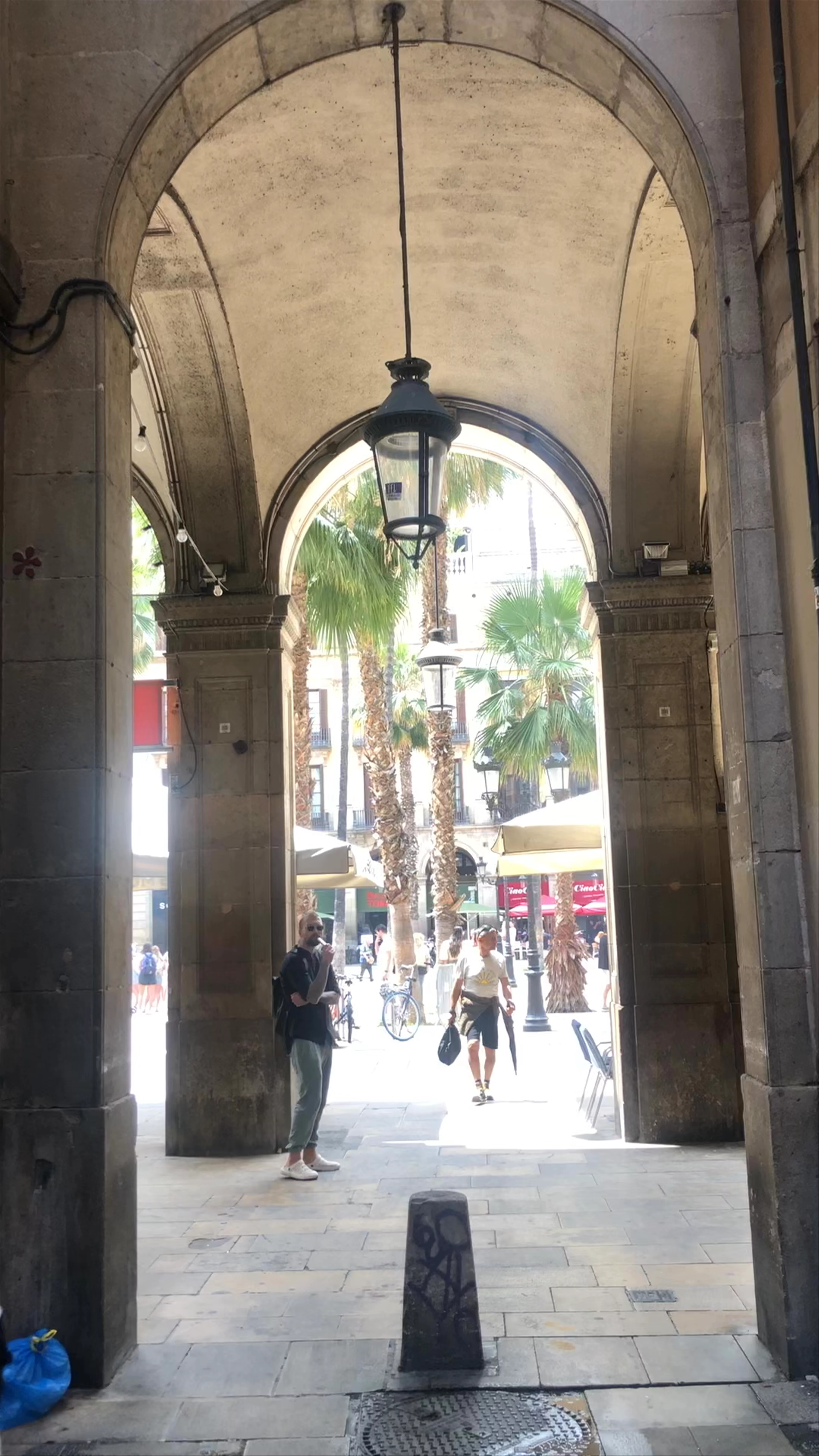 Plaza Real, Plaça Reial