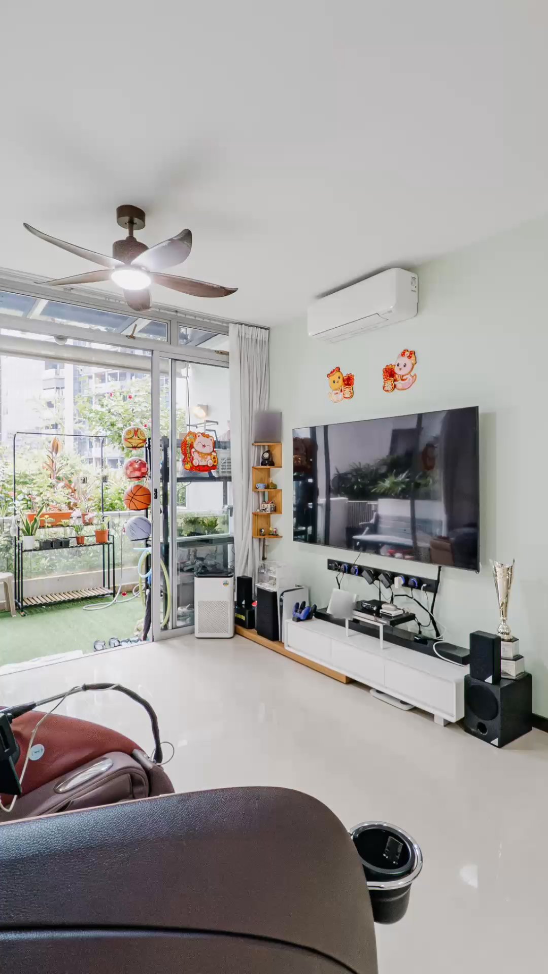 2 Bed Condo for Sale in  The Lakeshore - Image 16