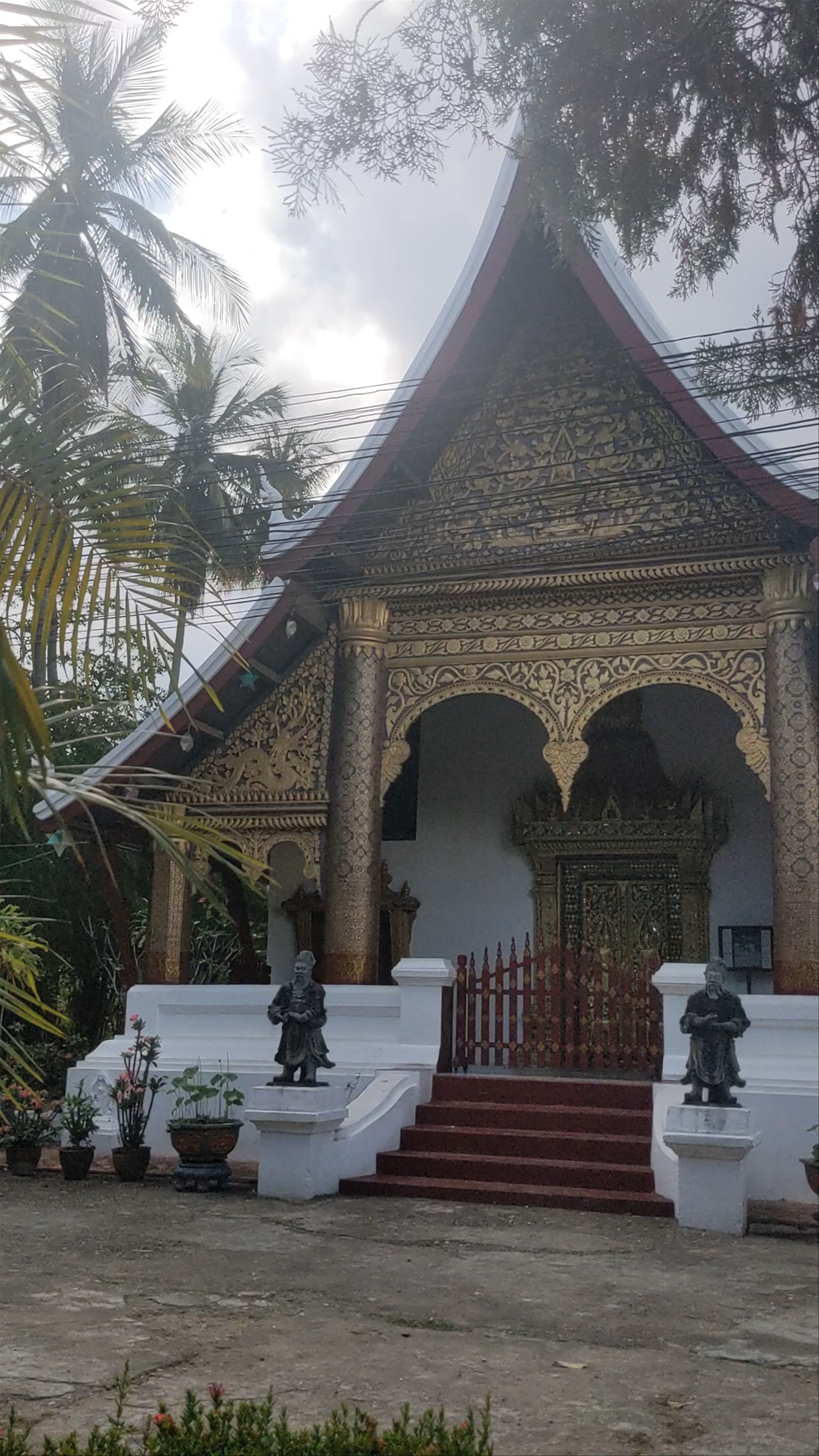 Wat Xiengthong