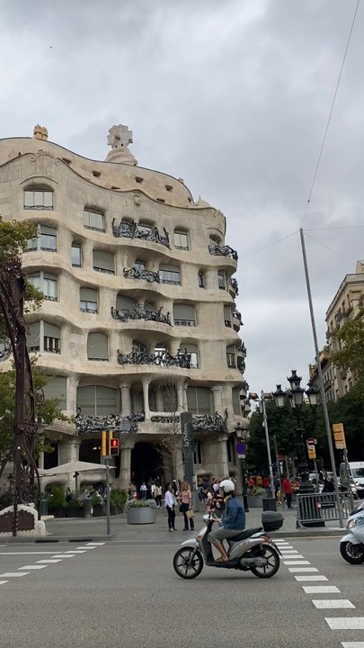 Passeig de Gracia - Local Flavor Near Me