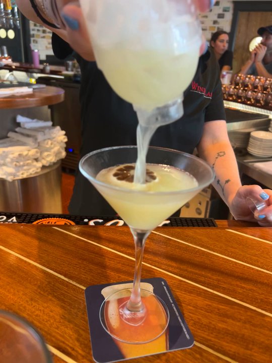 The Windlass - American Near Me - Lake Hopatcong, New Jersey
