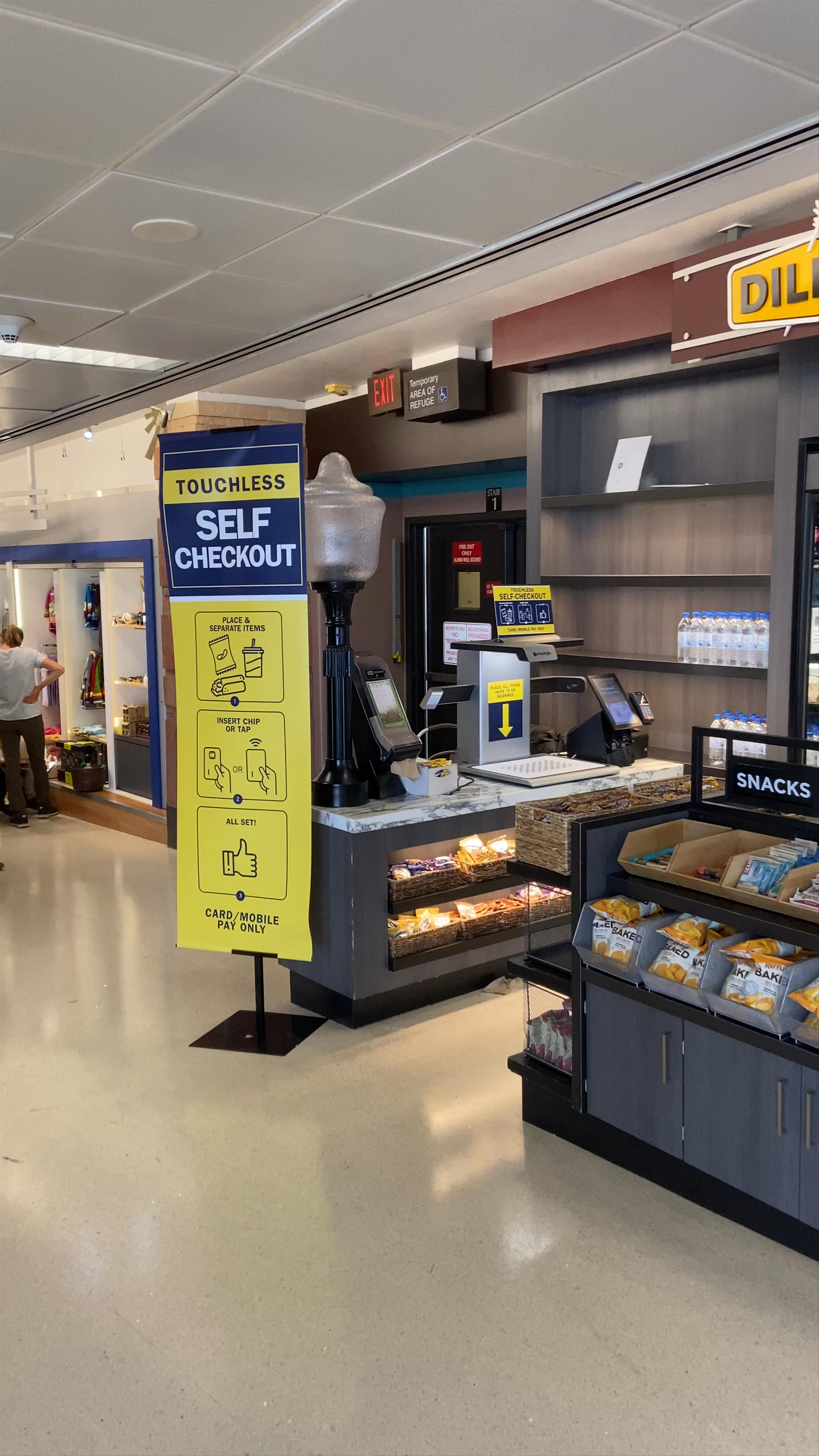 Dilly's Deli Touchless Self-Checkout Experience at Phoenix Sky Harbor Airport