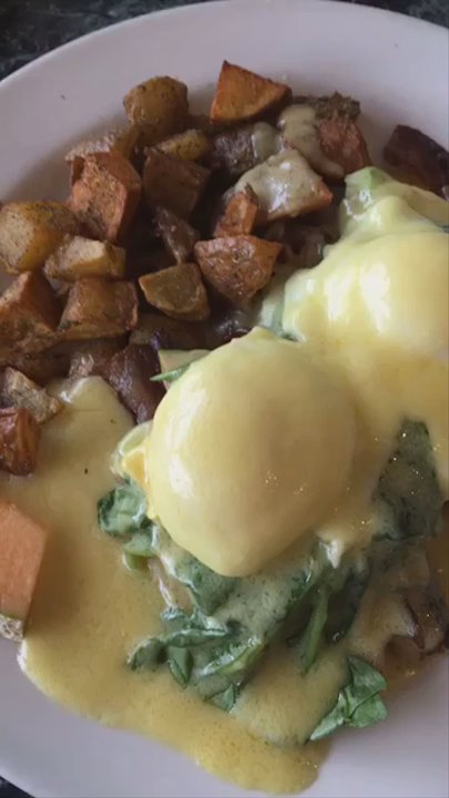 Shelly's - American Near Me - Burien, Washington