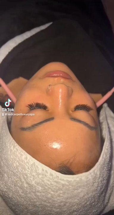 Red Carpet Luxury Spa - Get my Glow today 209-900/7050 - Day Spas Near Me - Modesto, California