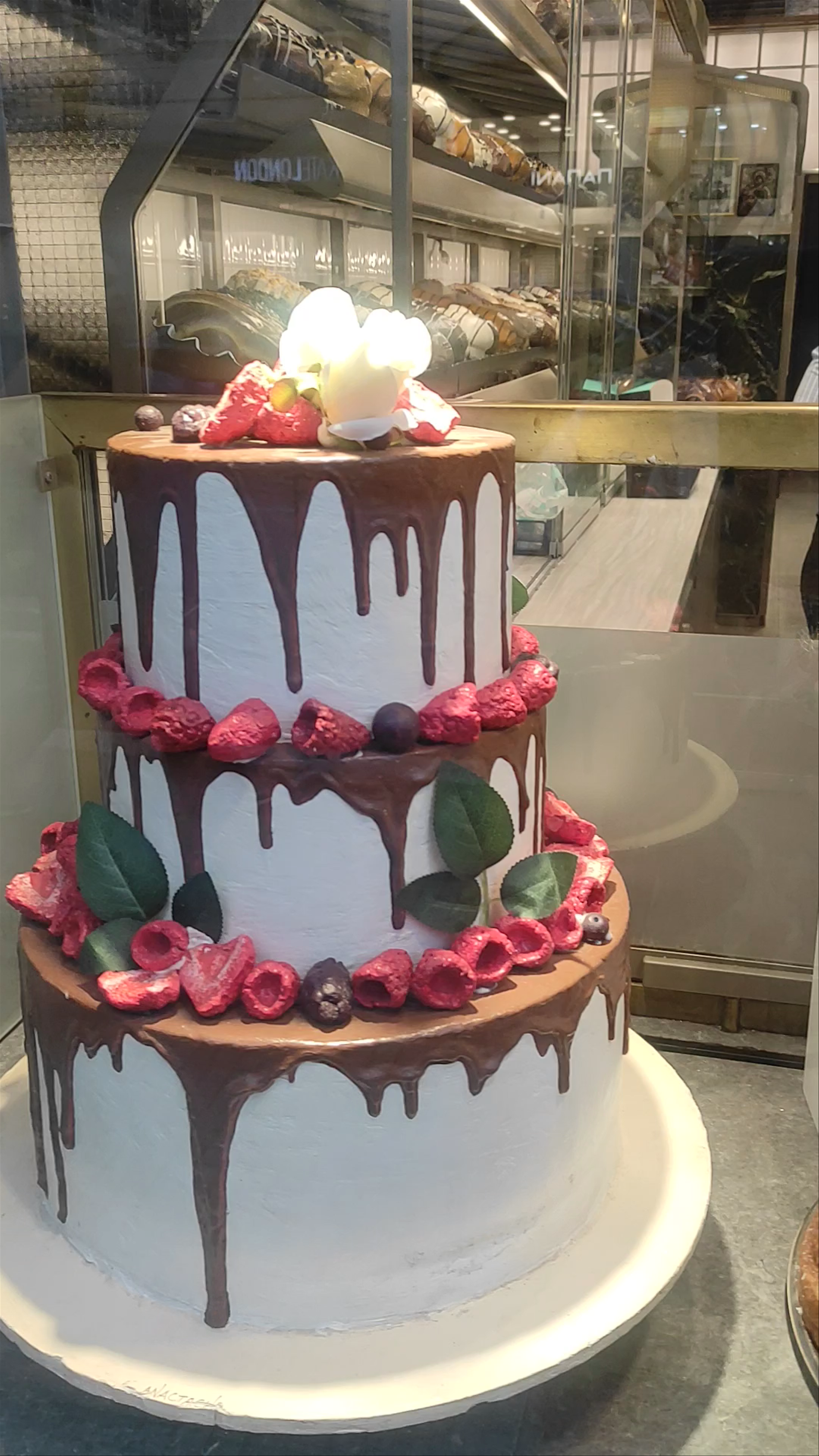 Indulgent Bakery Delights at Terkenlis Tsimiski, Thessaloniki