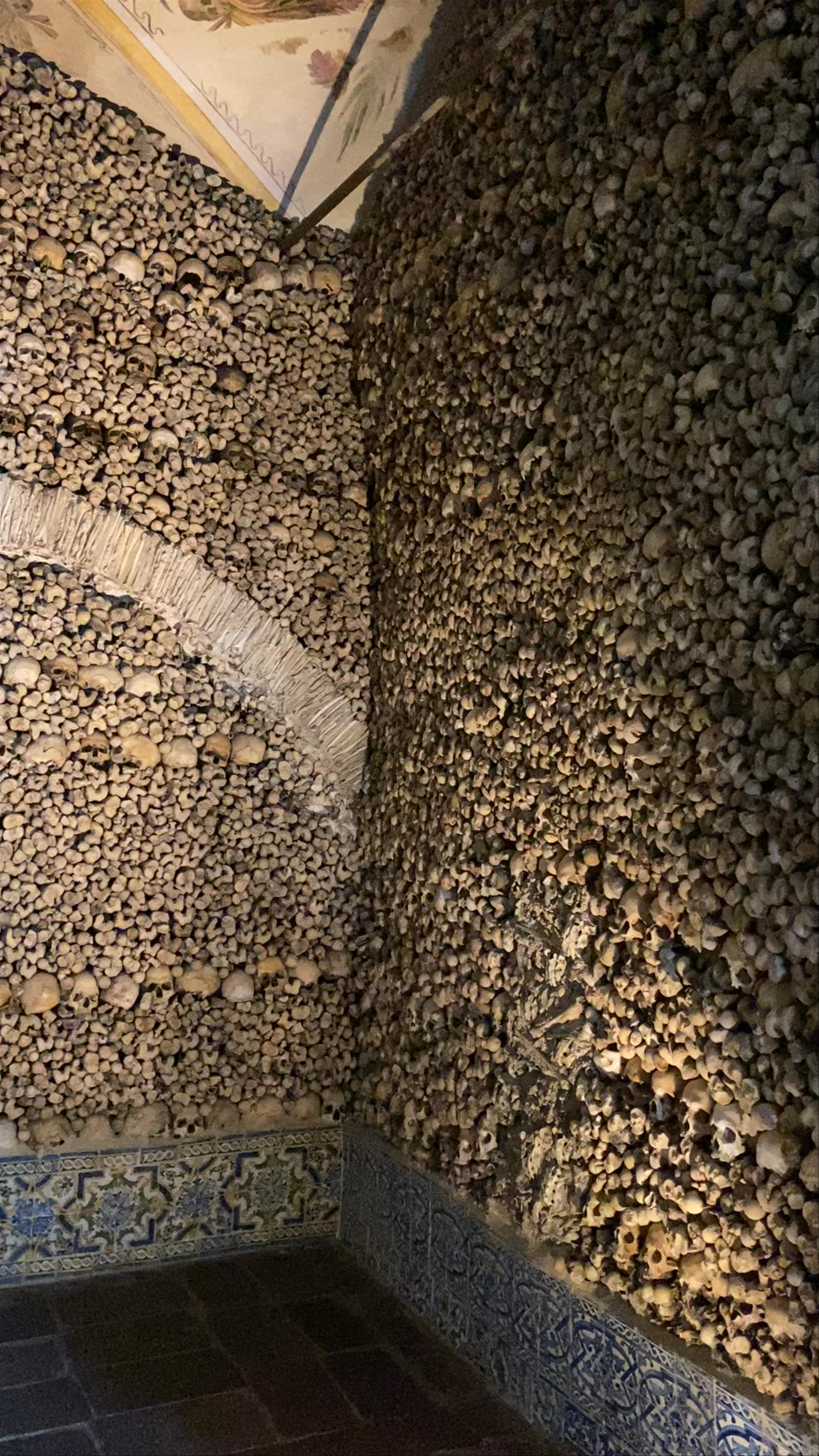 Capela dos Ossos