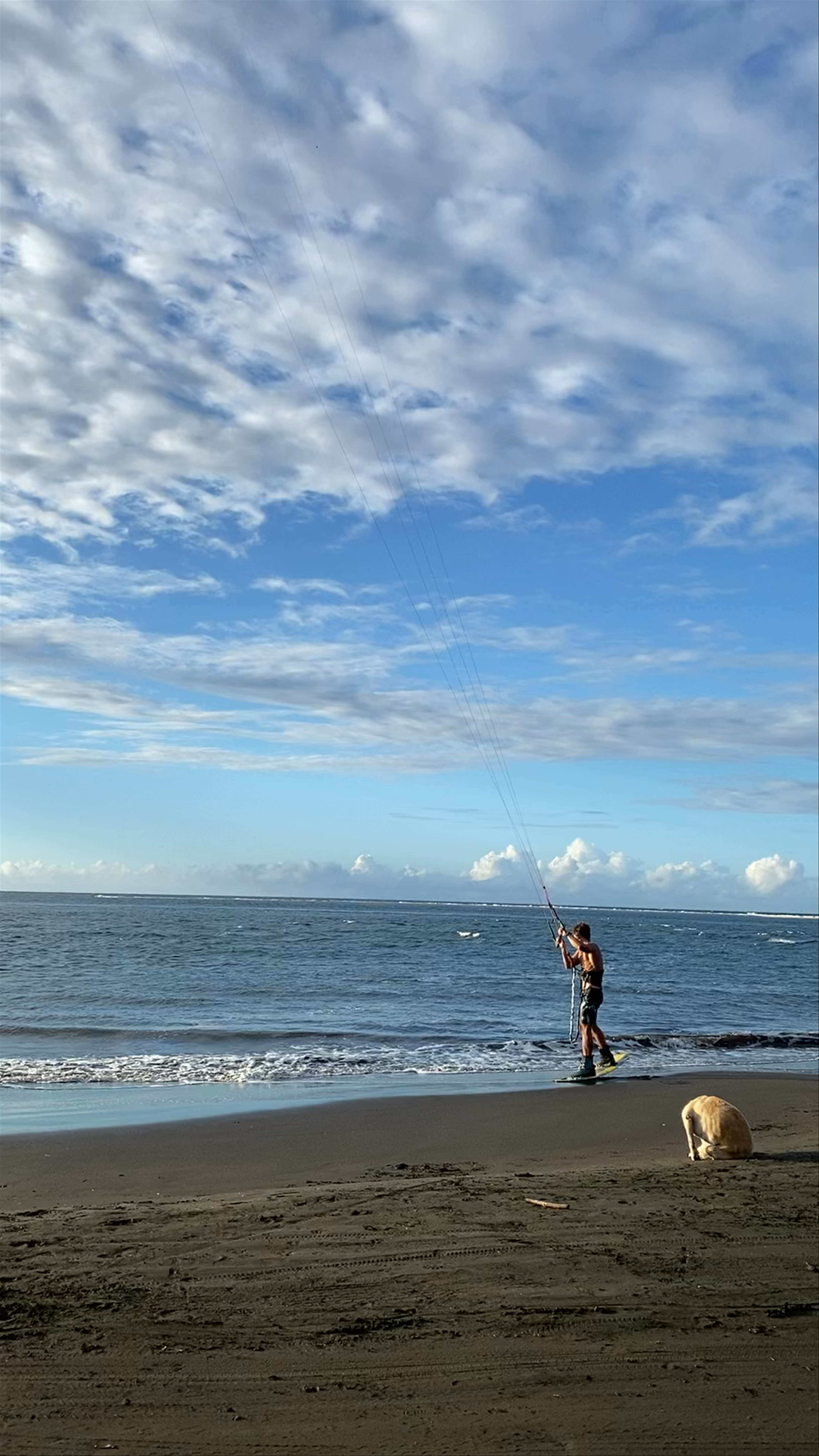 Kite surfing in Tahiti