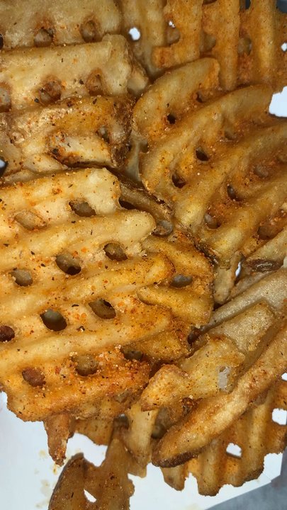 Wing It On! - First time order. Chicken sandwich and waffle fries. Pretty good - Chicken Wings Near Me - Linden, New Jersey