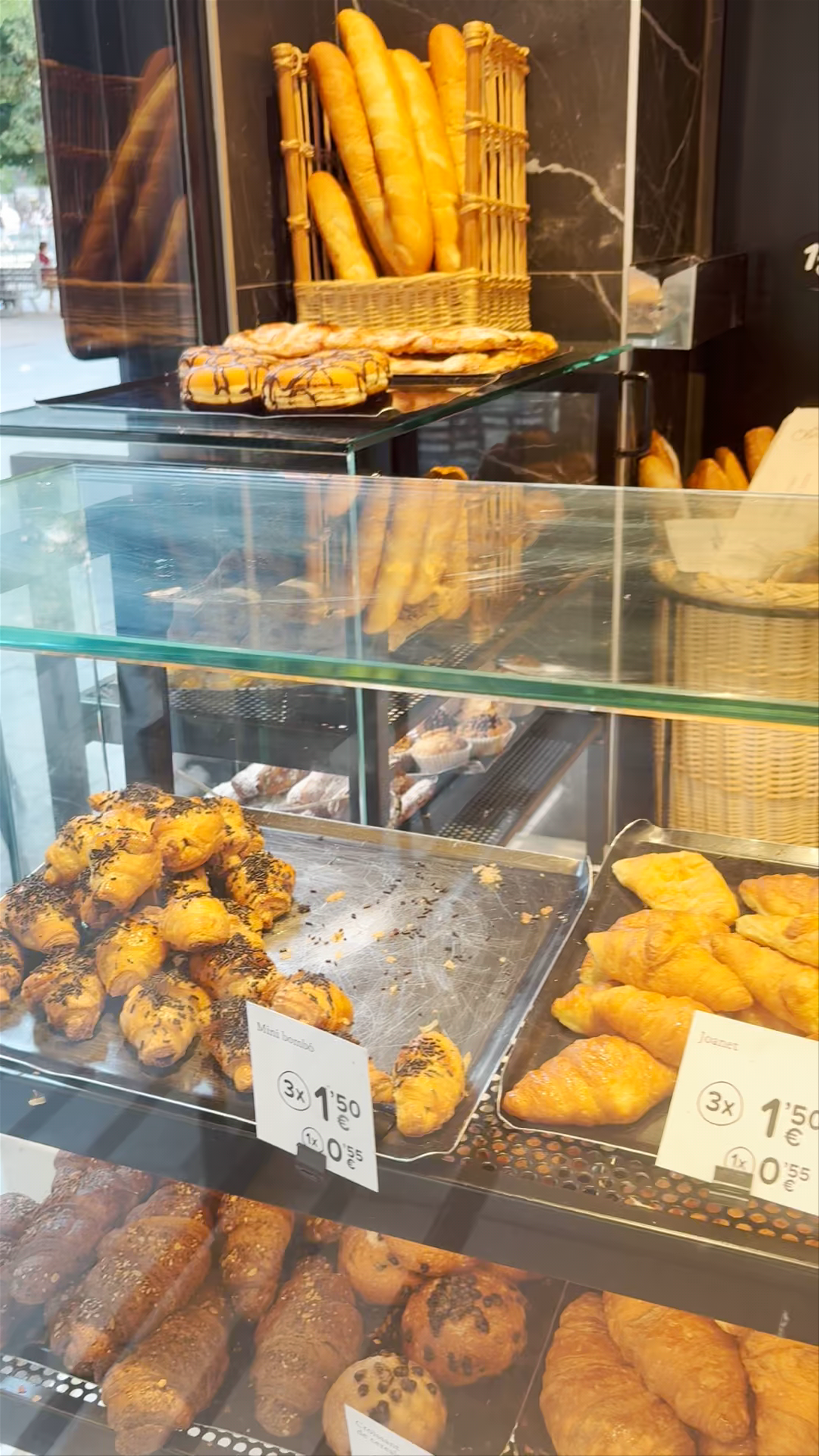 365 Obrador Bakery Tour: Authentic Catalan Pastries in Granollers