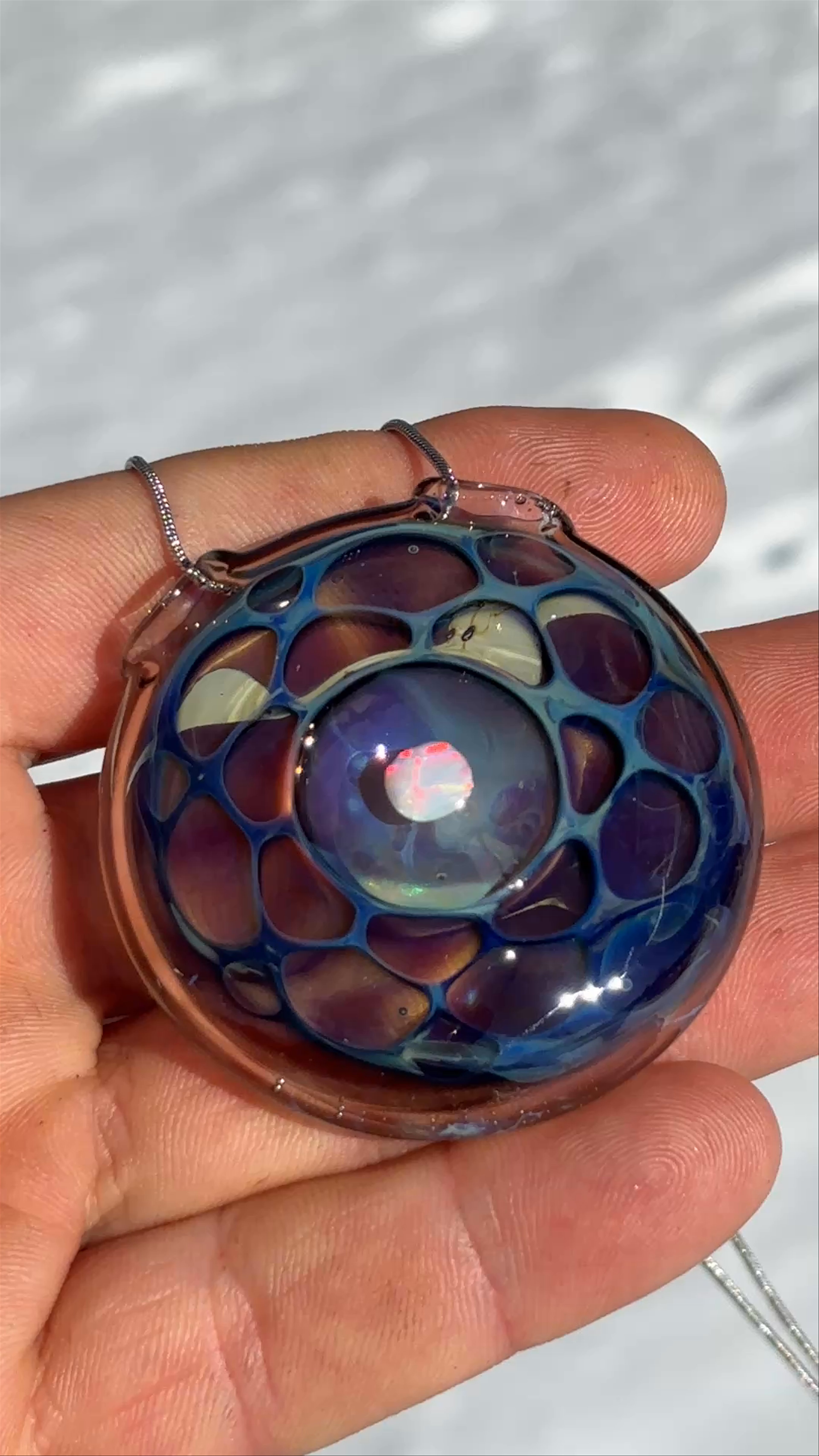 Preview pic of Opal honeycomb pendant