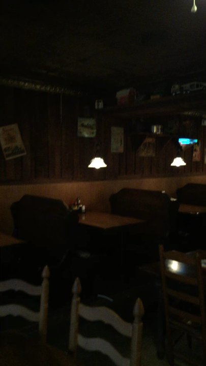 Tin Lizzie Cafe - Southern Near Me - West Point, Mississippi