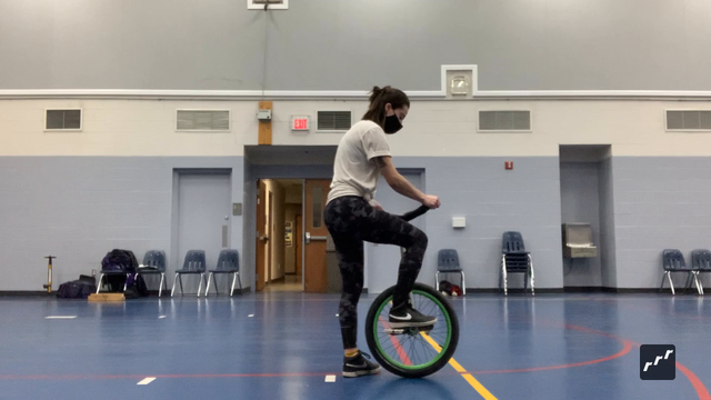 riu submission: Back roll step over to x hopping