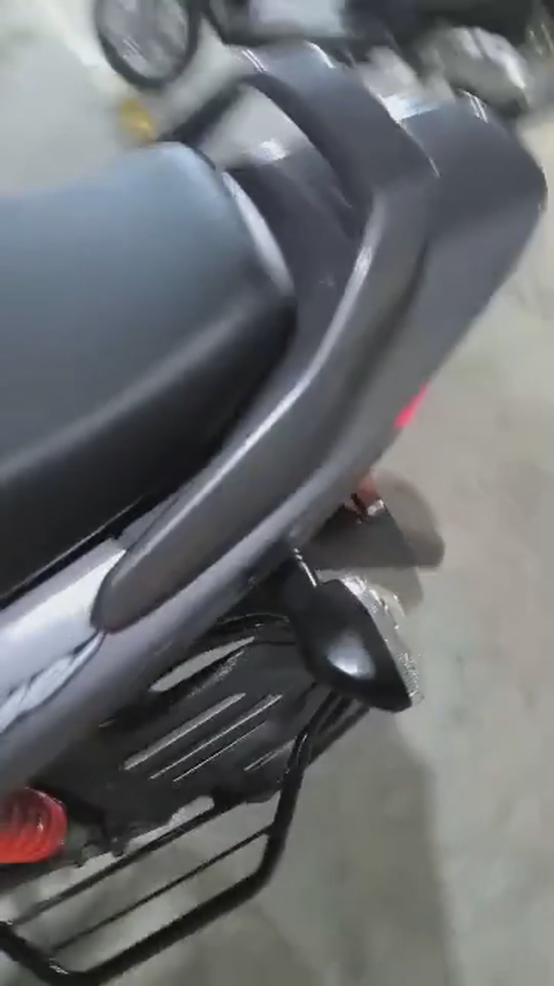 Walk-around video thumbnail