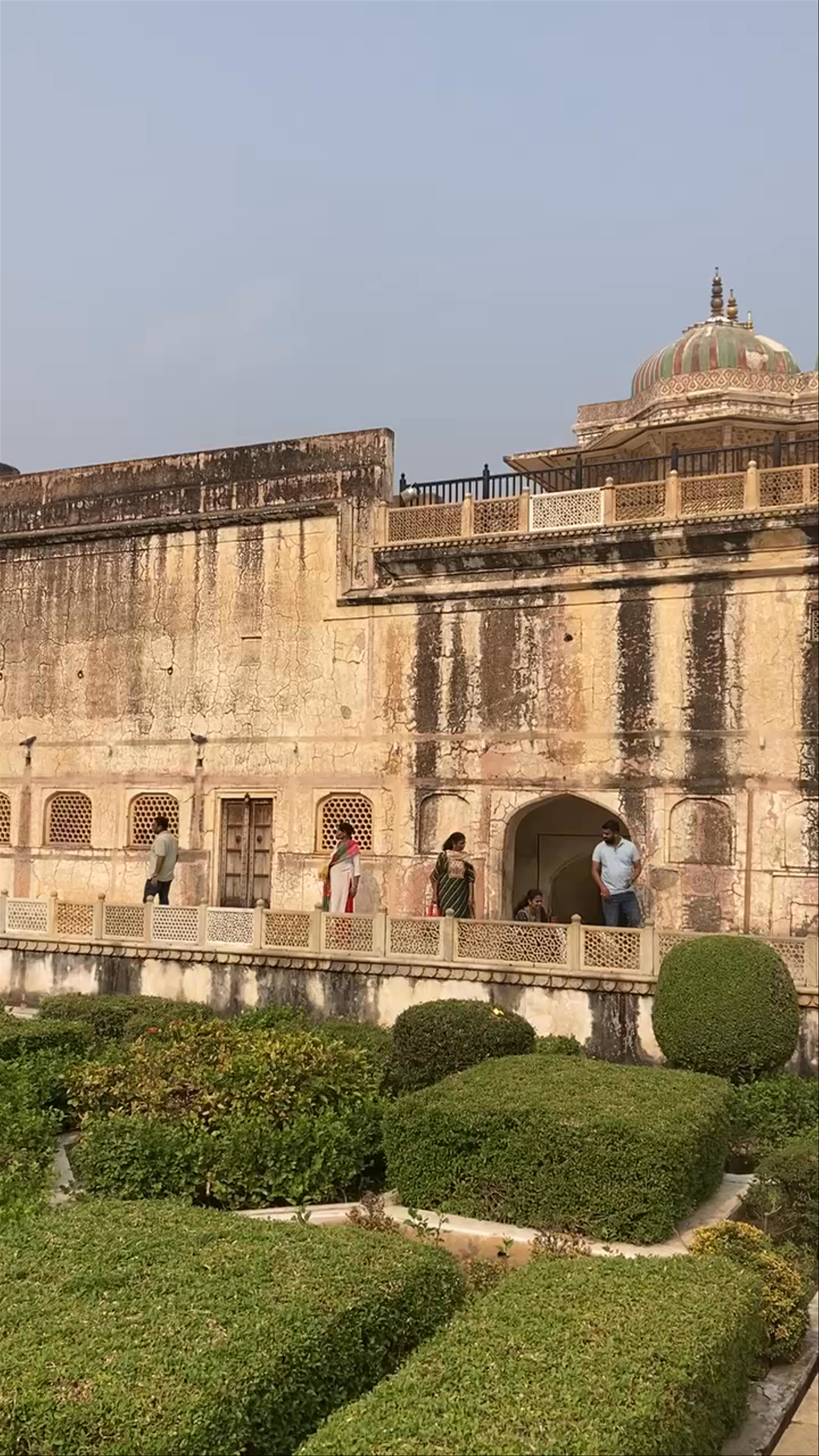 Sukh Niwas at Amber Fort: Majestic Gardens and Historic Splendor in Rajasthan