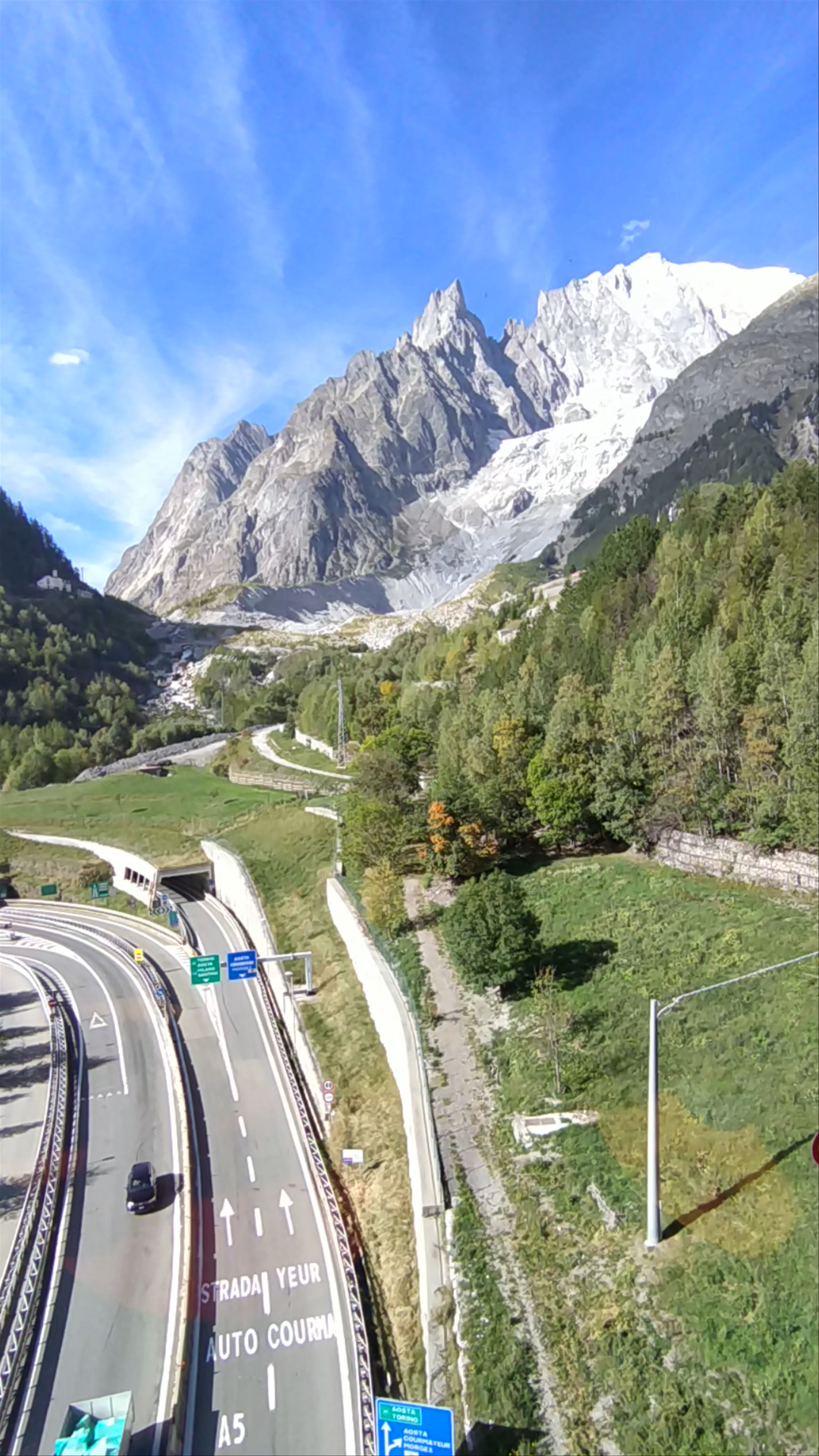 Skyway Monte Bianco