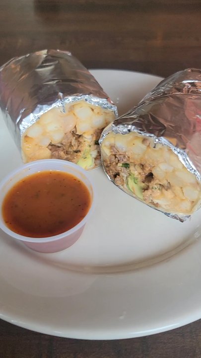 Fernando's Cali Kitchen - Cali burrito - Mexican Near Me - Yuba City, California