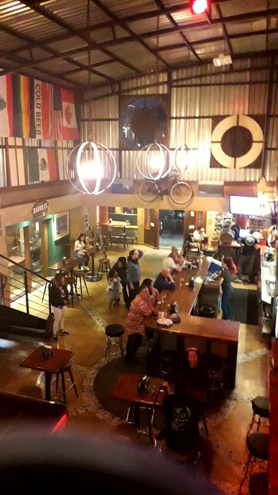 Cervecería Transpeninsular - EXCELENTE COMIDA BEBIDA ATMOSFERA POSITIVA Y RELAJADA 1000 % RECOMENDADO !! - Breweries Near Me - Ensenada, BCN