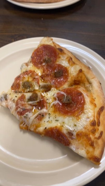 Maria's Pizza - Pizza Near Me - San Antonio, Texas