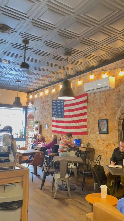 Mile 42 Coffee - The interior - Coffee & Tea Near Me - Loveland, Ohio