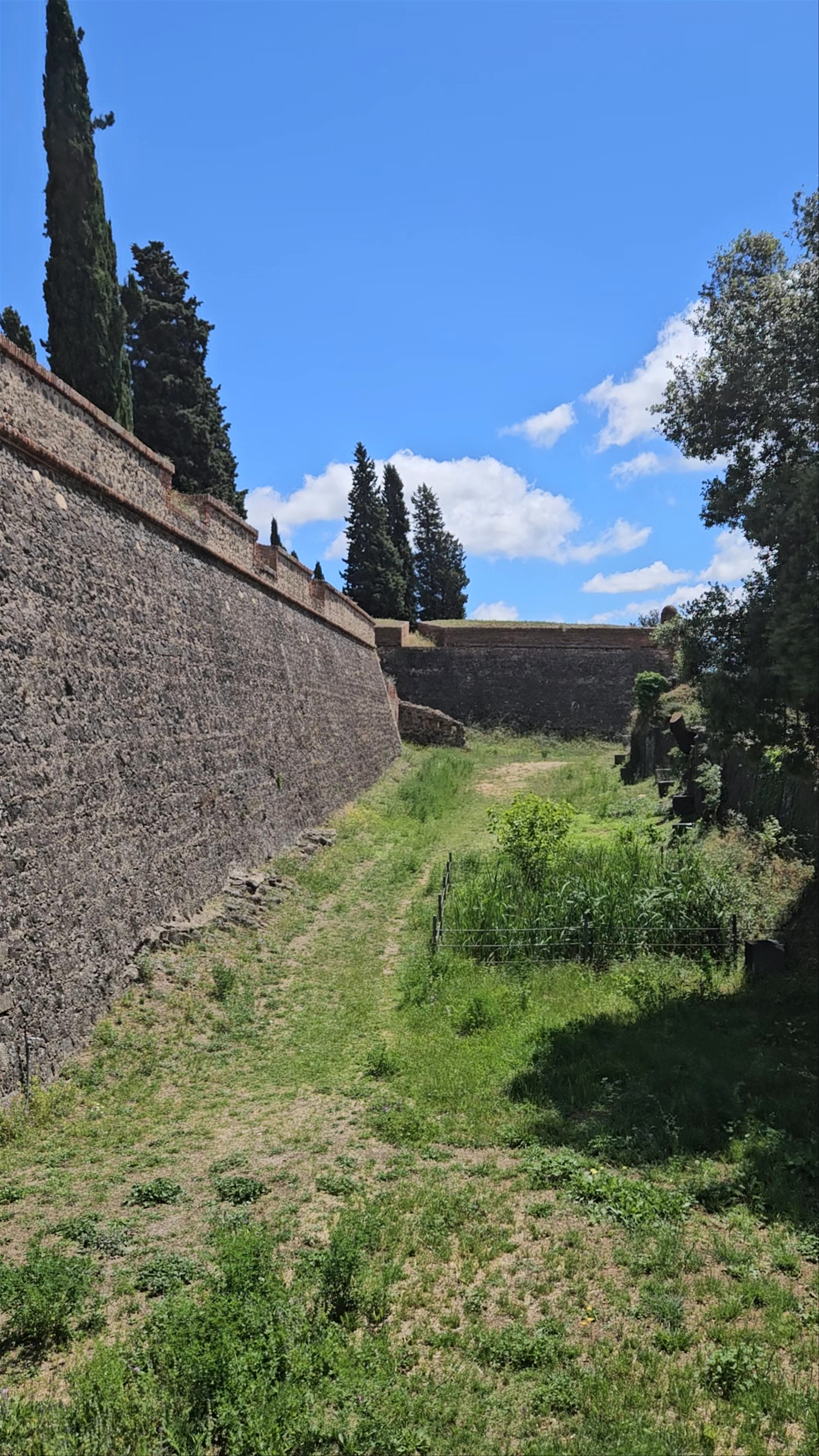 Castell d'Hostalric