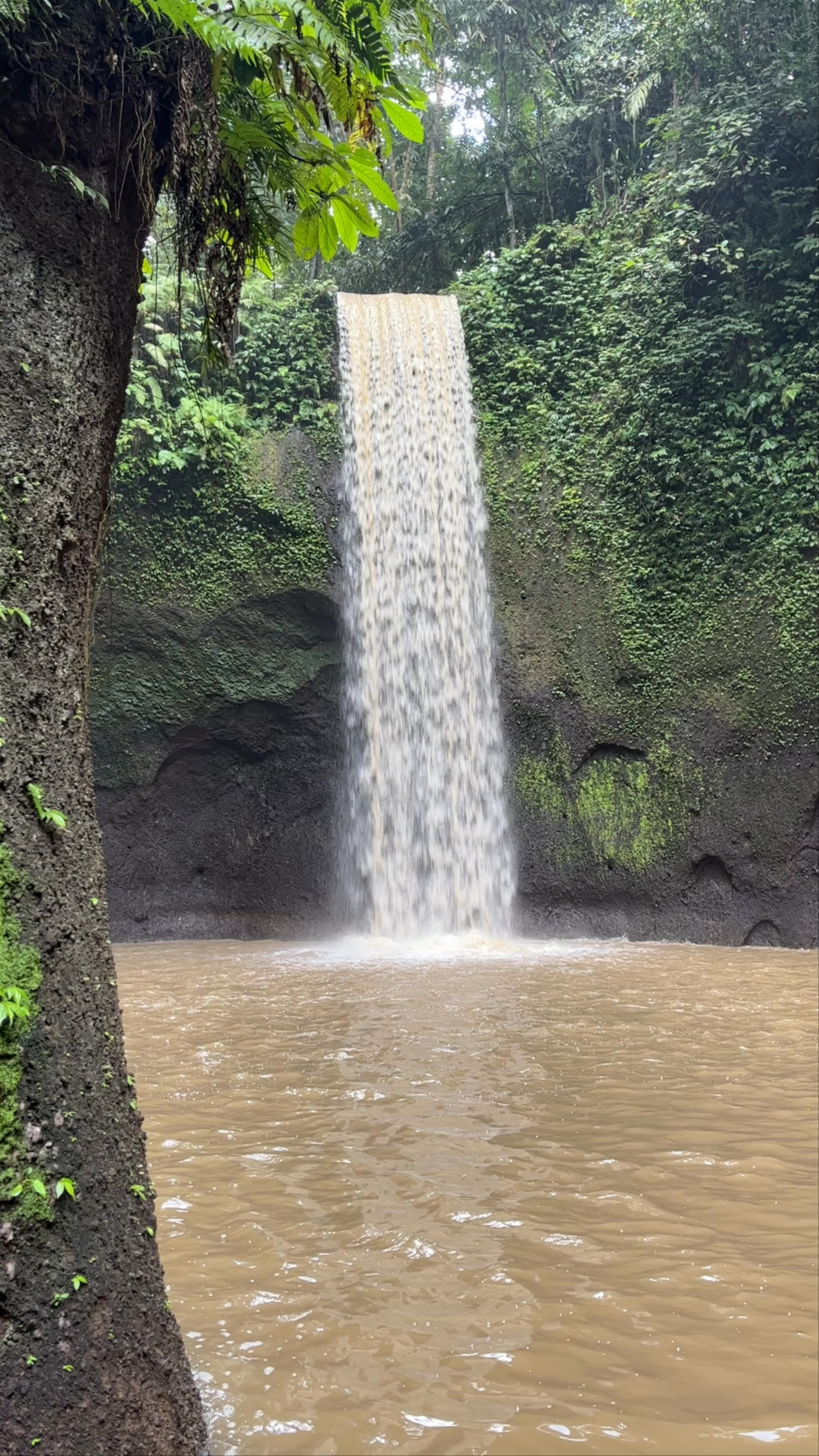 Tibumana Waterfall
