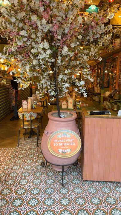 Comptoir Libanais - Lebanese Near Me - Liverpool, XGL