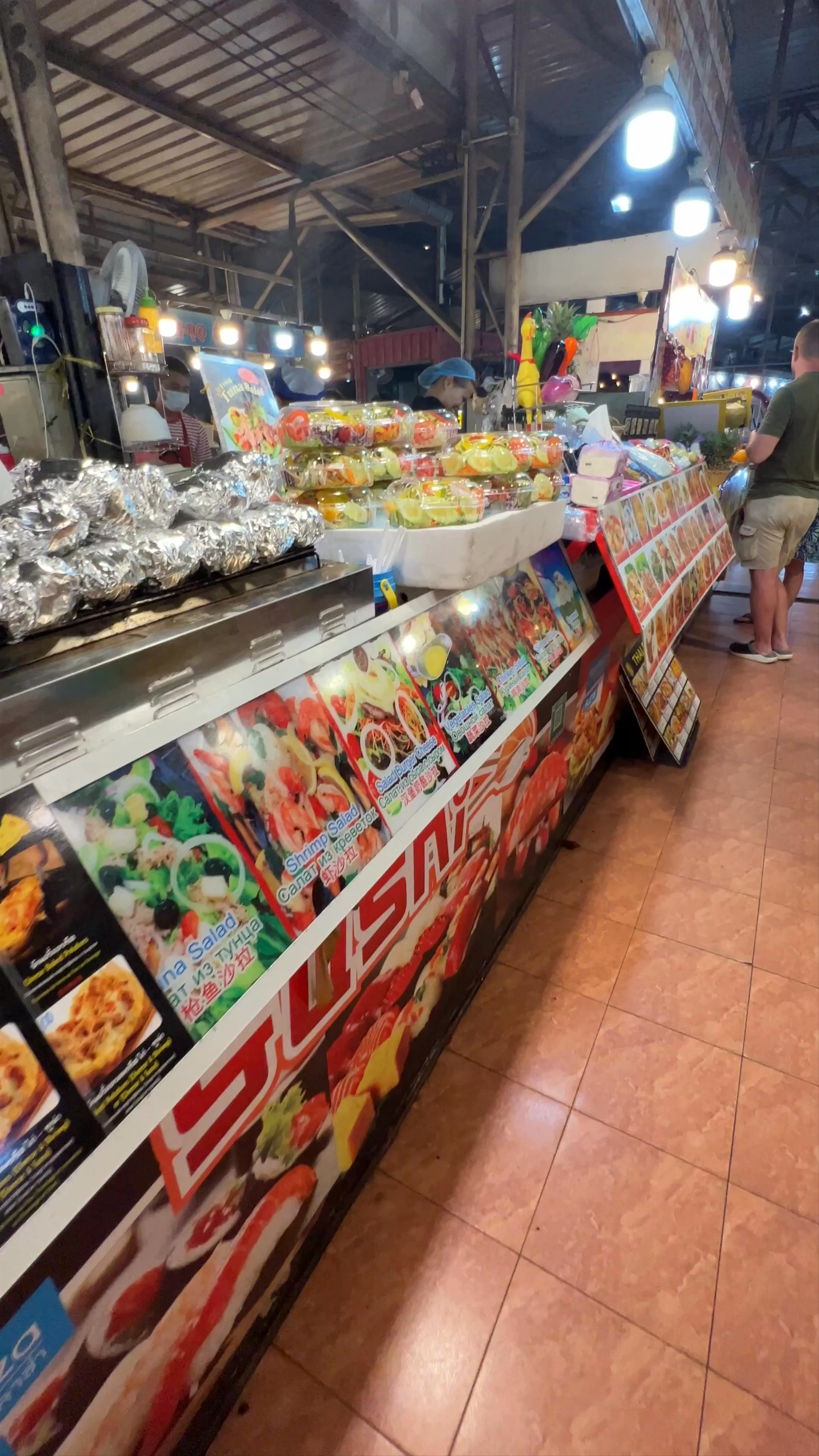 Night Market Food Stalls at Malin Plaza, Patong – Taste Authentic Thai Street Food