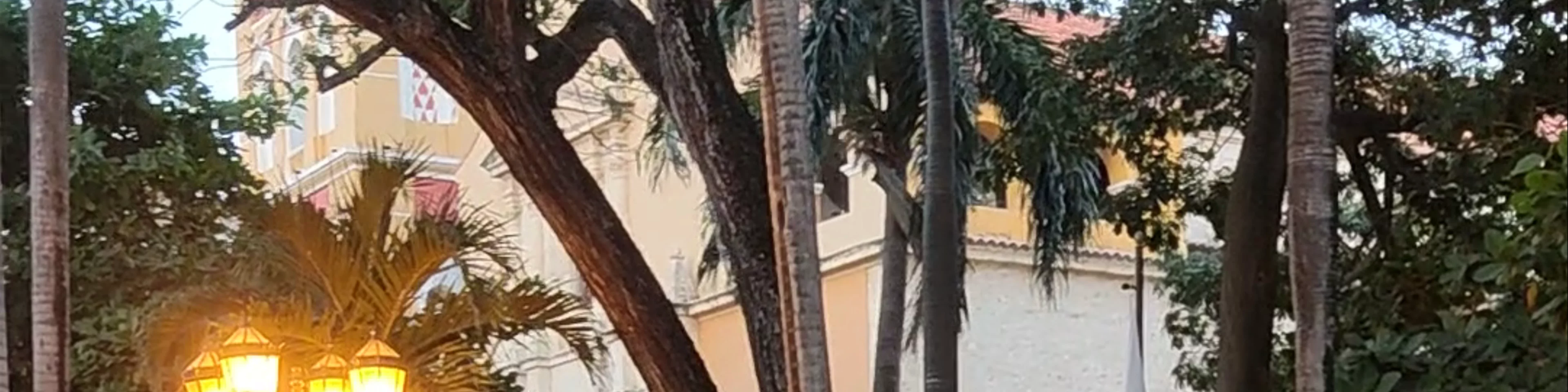 Plaza de Bolívar