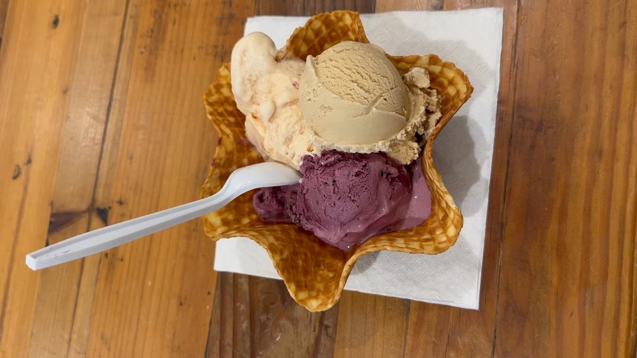 Scoop and Score - +  + blackberry chocolate chips - Coffee & Tea Near Me - Cedar Park, Texas