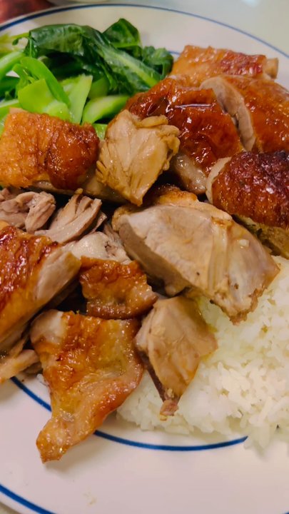 Phnom Penh Restaurant - Cambodian Near Me - Lowell, Massachusetts