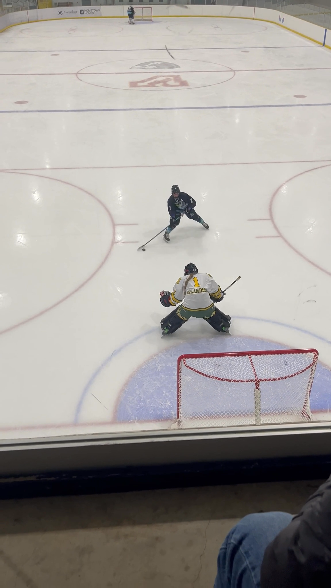 Allie Brown's Offensive Highlights | Aurora Hockey Club 16U